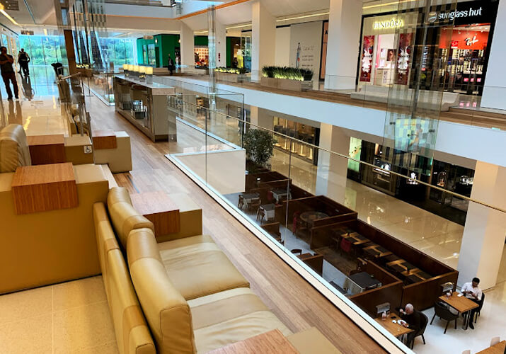 O Shopping JK Iguatemi fica próximo ao Apartamento Solis4 Residences